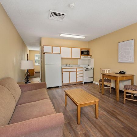 Affordable Suites Wilson Exteriér fotografie